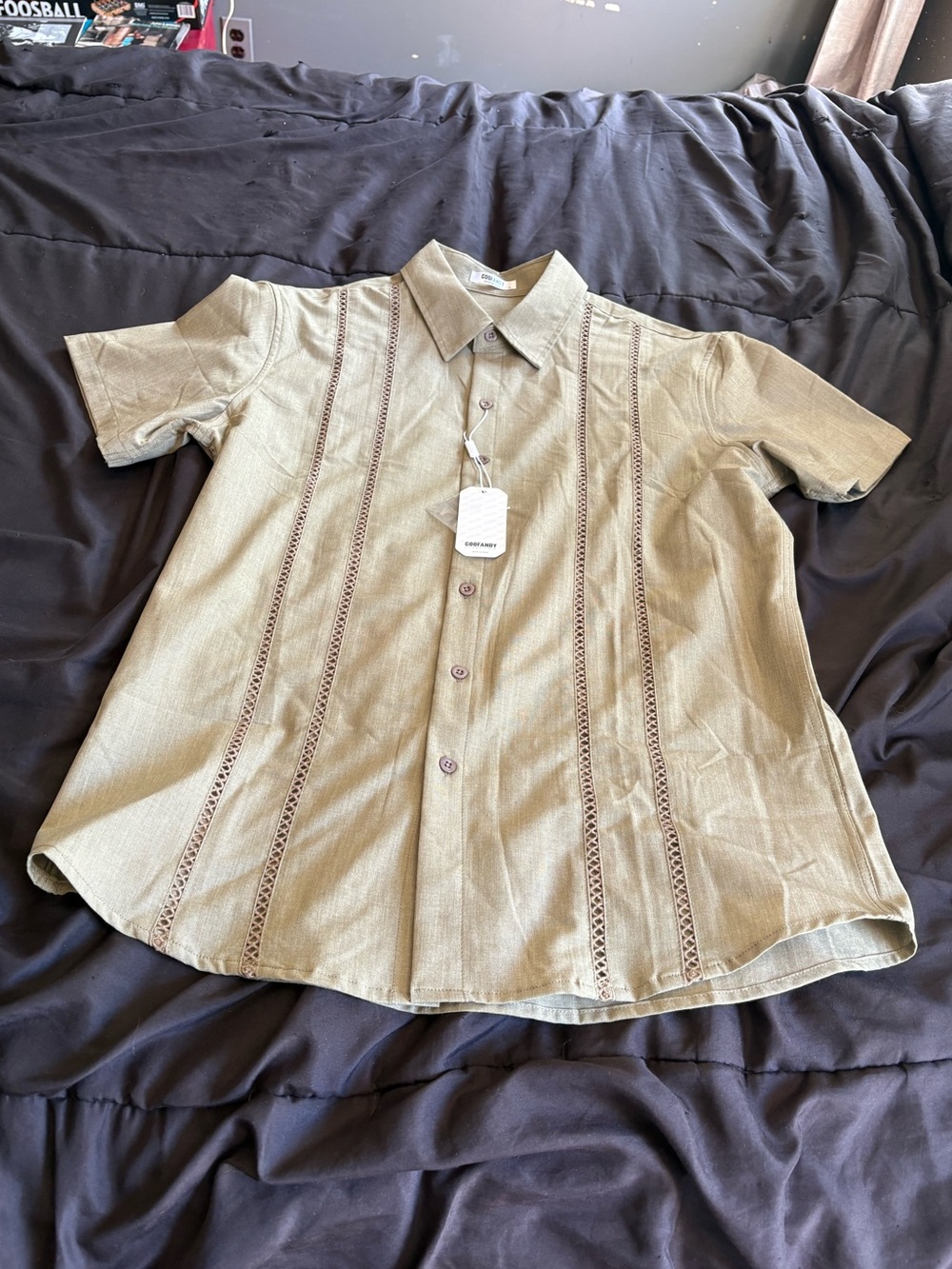 Coofandy Men's Short Sleeve Button-Up Shirt
Olive Woven Trim NWT Size S